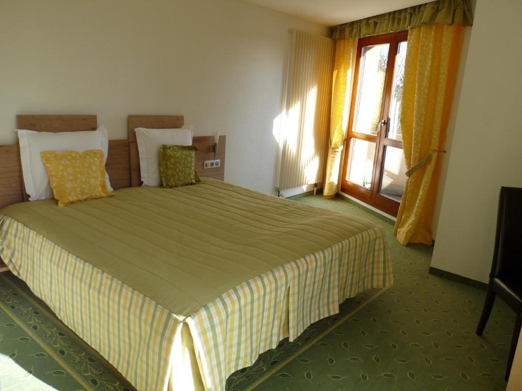 Hotel Restaurant Le Petit Kohlberg Lucelle Room photo